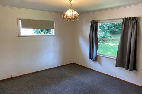Photo of property in 23 Ellice Road, Totara Vale, Auckland, 0629