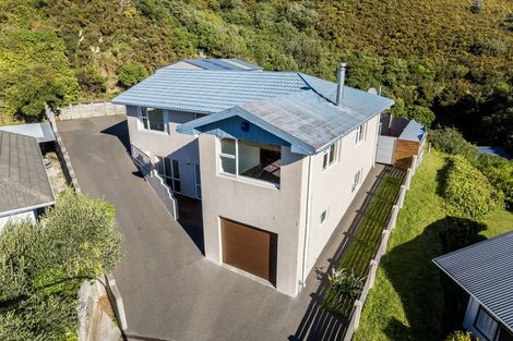 Photo of property in 59 Witham Street, Island Bay, Wellington, 6023