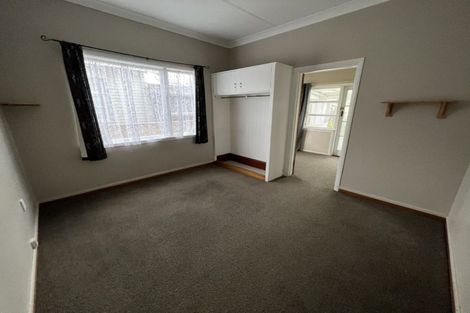 Photo of property in 121 Heretaunga Street, Palmerston North, 4414