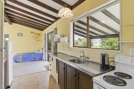 Photo of property in 29 Sarah Street, Waikawa Beach, Manakau, 5573