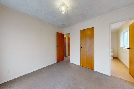 Photo of property in 142 Mazengarb Road, Paraparaumu, 5032