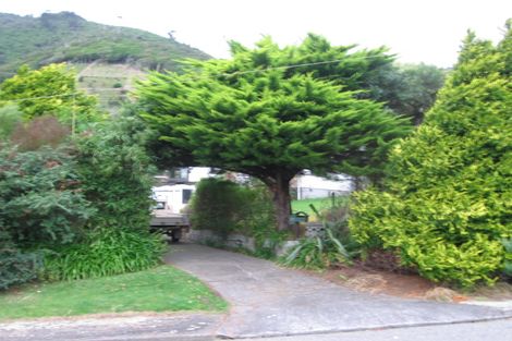 Photo of property in 27 Kotare Street, Waikanae, 5036