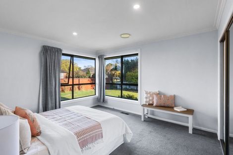 Photo of property in 22 Sevenoaks Drive, Bryndwr, Christchurch, 8053