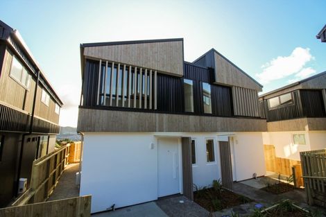 Photo of property in 6u9 Bushland Grove, Paparangi, Wellington, 6037