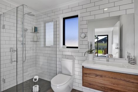 Photo of property in 20a Larlin Drive, Hawera, 4675