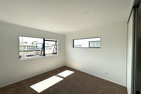 Photo of property in 56a Cyclamen Road, Mangere, Auckland, 2022