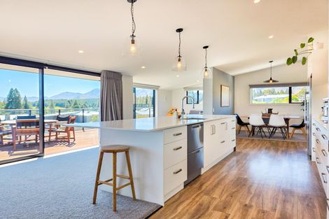 Photo of property in 11 Pollock Place, Lake Tekapo, 7999