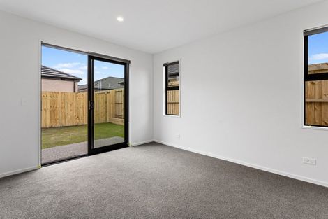 Photo of property in 12 John Gibb Street, Belfast, 8051