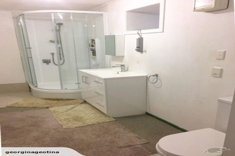 Photo of property in 37 Edgecombe Street, Newlands, Wellington, 6037