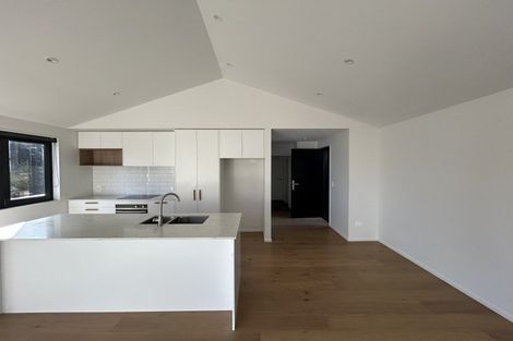 Photo of property in 62 Kirimoko Crescent, Wanaka, 9305