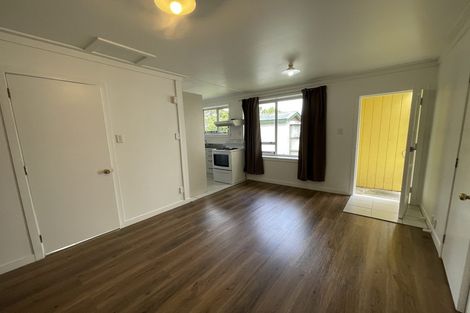 Photo of property in 3/12 Routley Drive, Glen Eden, Auckland, 0602