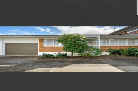 Photo of property in 2/5 Prictor Street, Papakura, 2110