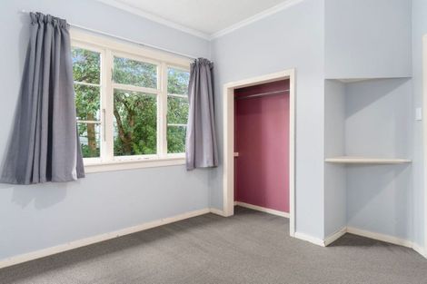 Photo of property in 42 Wyndham Street, Carterton, 5713