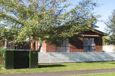 Photo of property in 15 Nickell Place, Orewa, 0931