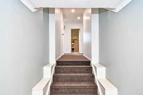 Photo of property in 516a Great South Road, Rosehill, Papakura, 2113