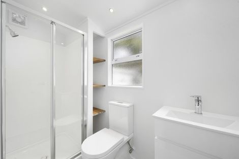 Photo of property in 33 Kairanga Crescent, Wainuiomata, Lower Hutt, 5014