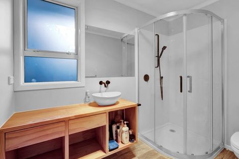 Photo of property in 193 Regan Street, Stratford, 4332