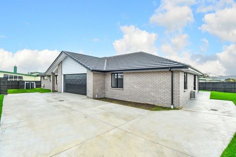 Photo of property in 33 Booker Drive, Tuakau, 2121