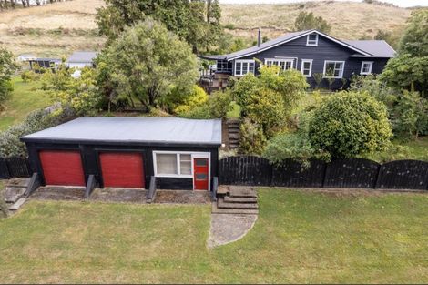 Photo of property in 40 Norsewood Ormondville Road, Norsewood, 4974