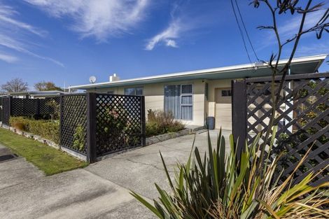 Photo of property in 70 Park Terrace, Blenheim, 7201