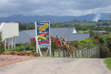 Photo of property in 28 Margaret Drive, Omokoroa, 3114