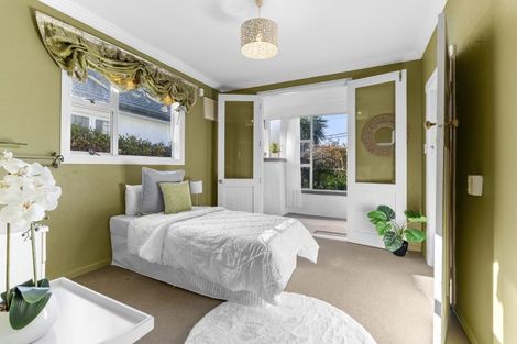 Photo of property in 108 Carrington Street, Lower Vogeltown, New Plymouth, 4310