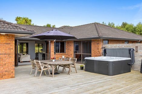 Photo of property in 218 Govan Wilson Road, Whangaripo, Warkworth, 0985