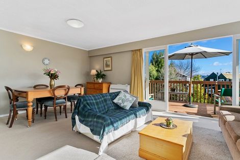 Photo of property in 17 Kereru Street, Two Mile Bay, Taupo, 3330