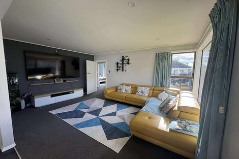 Photo of property in 312 Stokes Valley Road, Stokes Valley, Lower Hutt, 5019