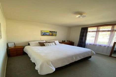 Photo of property in 44 Lyndhurst Street, Takaro, Palmerston North, 4412