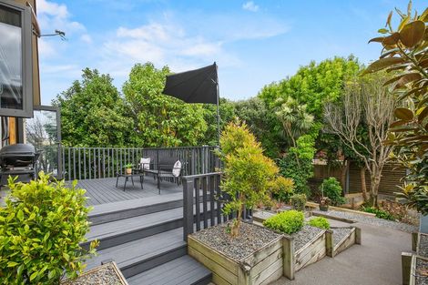 Photo of property in 65 Lemon Street, New Plymouth, 4310