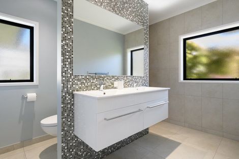 Photo of property in 56 Saint Michaels Avenue, Bethlehem, Tauranga, 3110