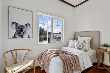 Photo of property in 165a/2 Colwill Road, Massey, Auckland, 0614