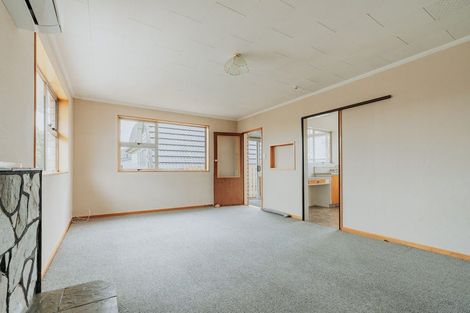 Photo of property in 12 Cowper Street, Milton, 9220