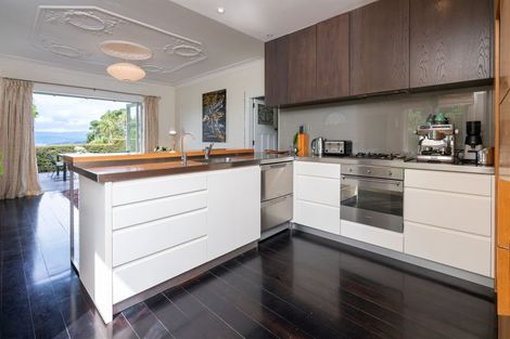 Photo of property in 5 Putnam Street, Northland, Wellington, 6012