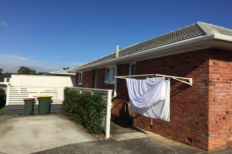 Photo of property in 22 Gossamer Drive, Pakuranga Heights, Auckland, 2010