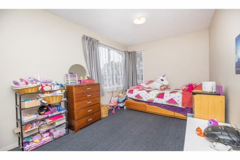 Photo of property in 41 Oldwood Street, Bishopdale, Christchurch, 8053