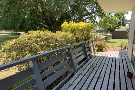 Photo of property in 19 Melville Street, Waipawa, 4210