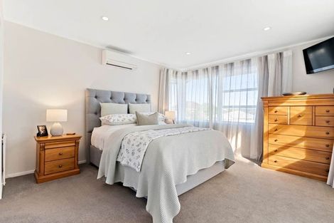 Photo of property in 14 Norman Road, Hauraki, Auckland, 0622