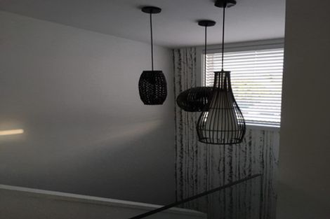 Photo of property in 52 Crofton Road, Harewood, Christchurch, 8051