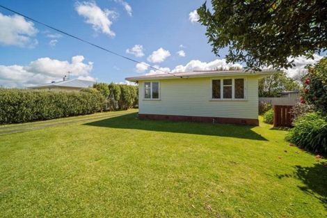 Photo of property in 41 Iredale Road, Hawera, 4610