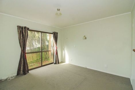 Photo of property in 67b Thurleigh Grove, Karori, Wellington, 6012