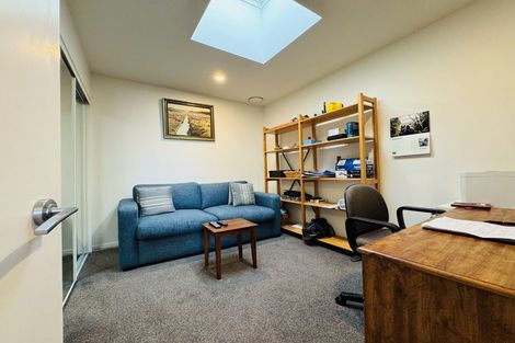 Photo of property in Terrace Garden Apartments, 14e/120 The Terrace, Wellington Central, Wellington, 6011