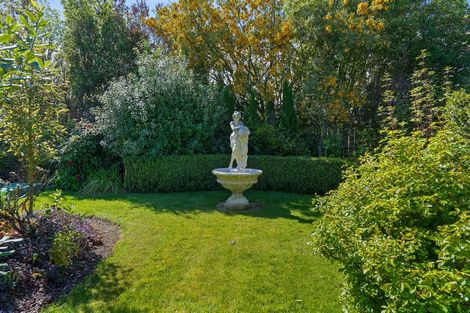 Photo of property in 8 Frame Crescent, Rolleston, 7614