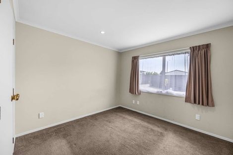 Photo of property in 102a Lumsden Road, Akina, Hastings, 4122