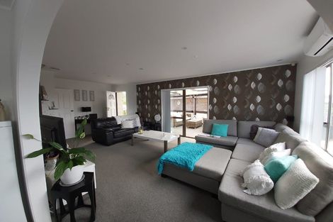 Photo of property in 6 Halder Place, Torbay, Auckland, 0632