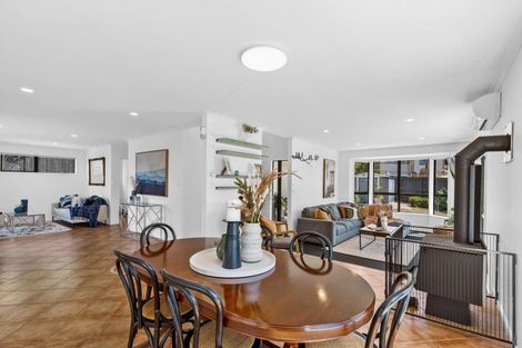 Photo of property in 30 Mariner Drive, Gulf Harbour, Whangaparaoa, 0930