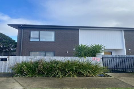 Photo of property in 97 Banks Street, Marfell, New Plymouth, 4310