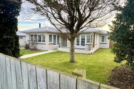 Photo of property in 82 Stobo Street, Grasmere, Invercargill, 9810