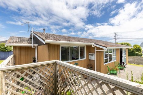 Photo of property in 33 South Road, Blagdon, New Plymouth, 4310